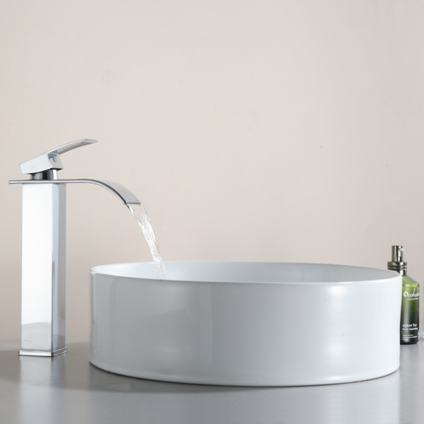 Torneira De Água Fria Cascata Média Para Banheiro - Imagem 5
